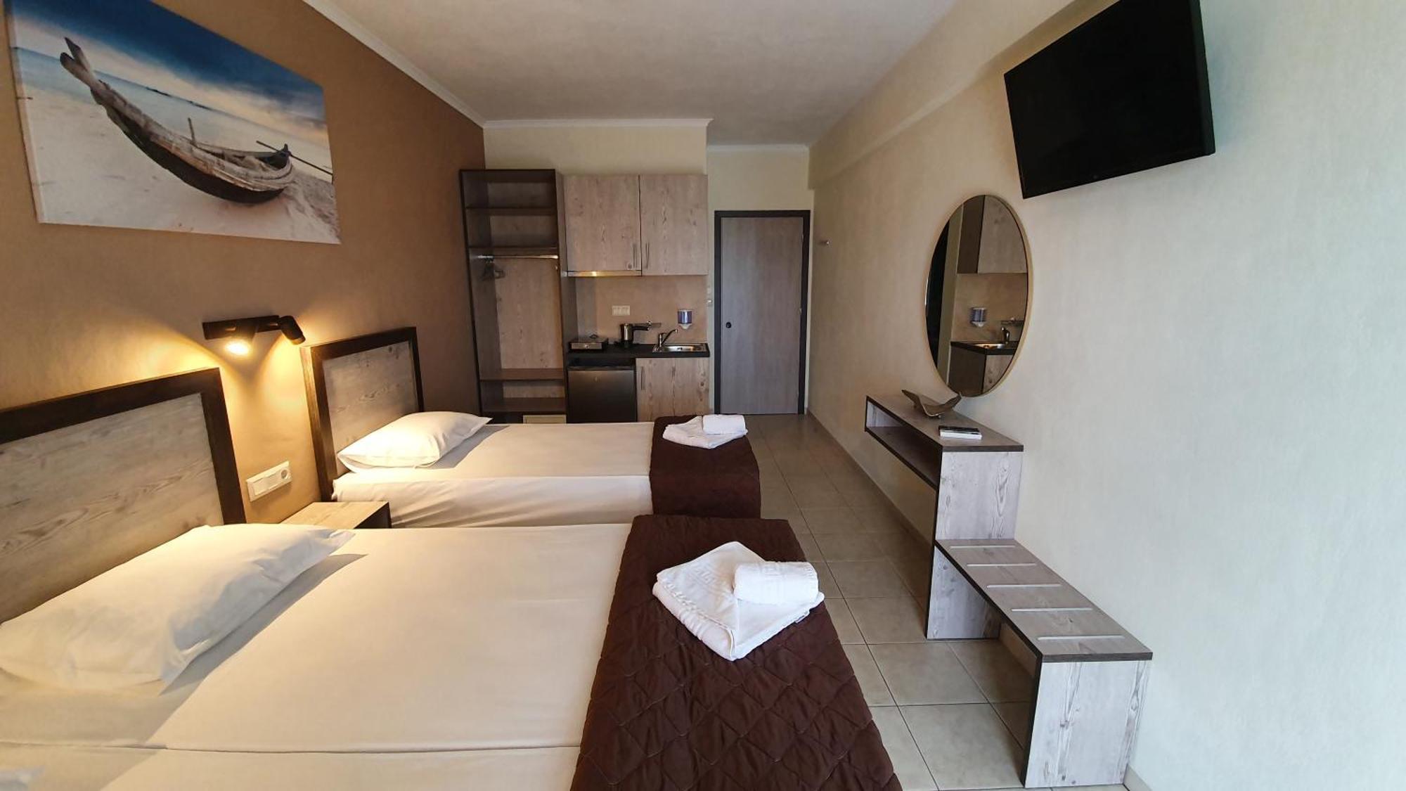 Calypso Beach Hotel Paralía Eksteriør bilde